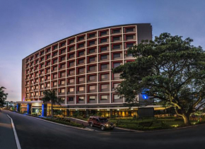  Holiday Inn Express Port Moresby, an IHG Hotel  Порт-Морсби